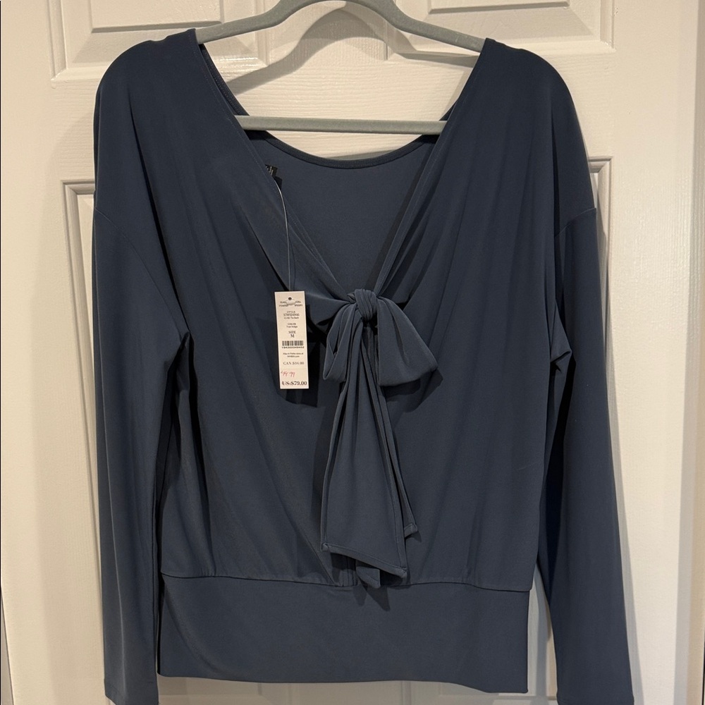 White House Black Market Dusty Blue Blouse with v-neck back and lovely bow - Picture 4 of 5
